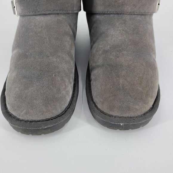 Muk Luks Boots 8 Gray Short Rib Knit Double Buckle Vegan Faux Suede Pull On - Picture 4 of 11